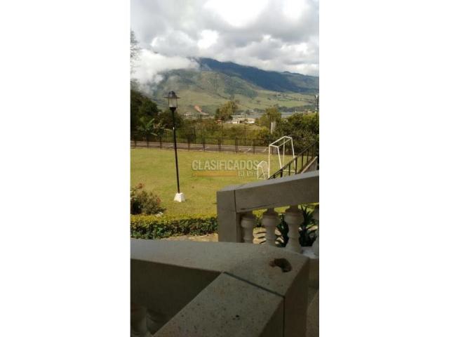 Fincas y Casas Campestres, Venta en Calima (Darién)