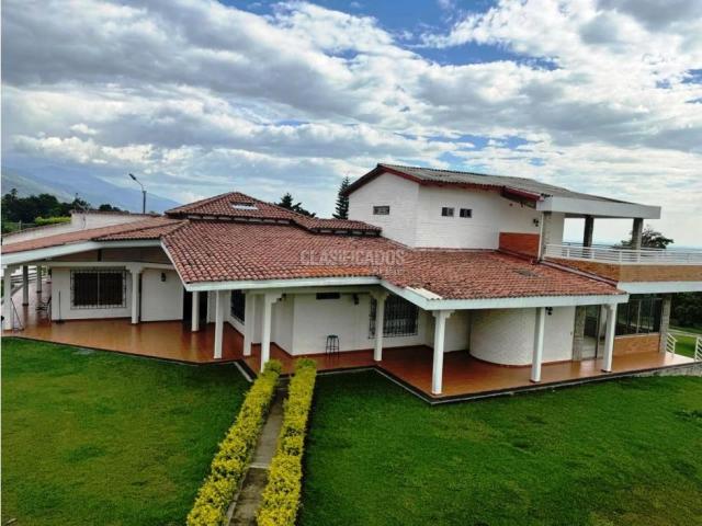 Fincas y Casas Campestres, Venta en El Cerrito