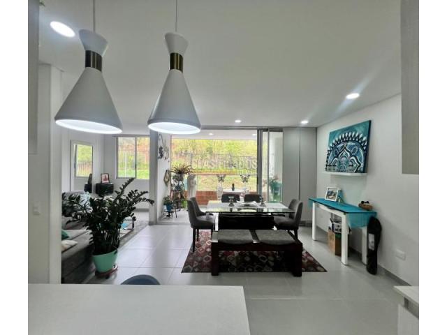 Apartamentos, Venta en Cristales