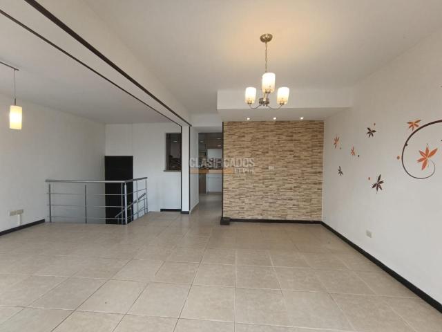 Apartamentos, Venta en Valle del Lili