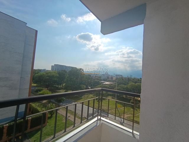 Apartamentos, Venta en Valle del Lili