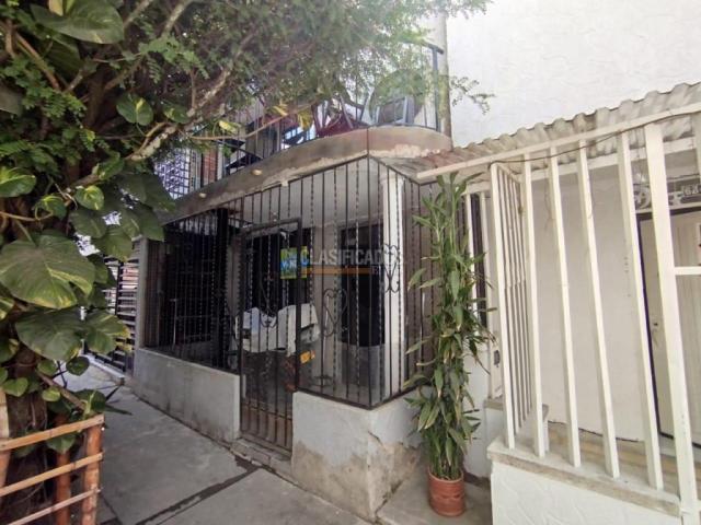 Casas, Venta en Villa del Prado