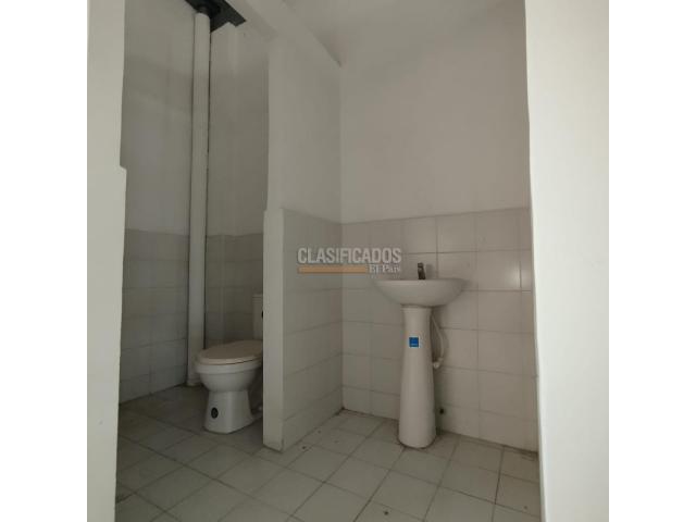 Locales y Bodegas, Alquiler en Junín