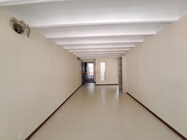 Apartamentos, Venta en Prados del Norte