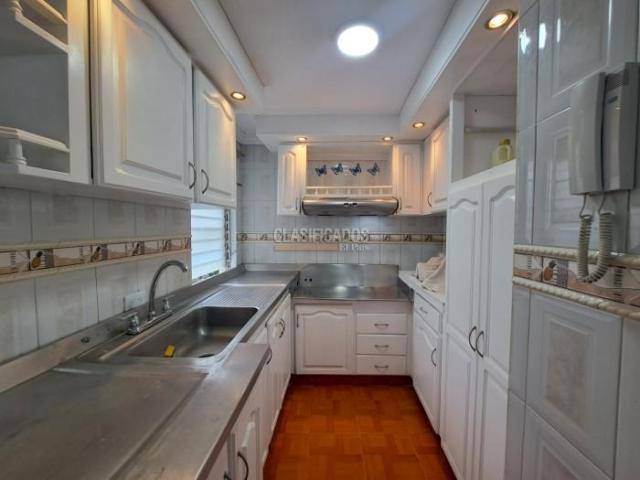 Apartamentos, Venta en Ciudad Los Álamos