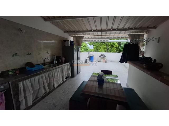 Casas, Venta en Villa del Prado