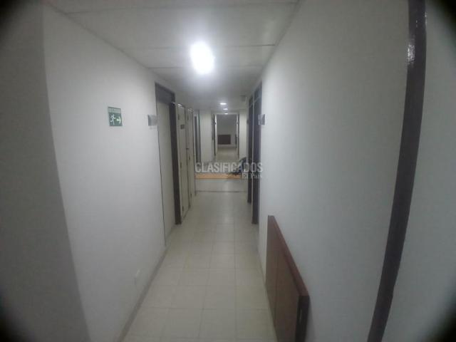 Oficinas y Consultorios, Alquiler en Bogotá