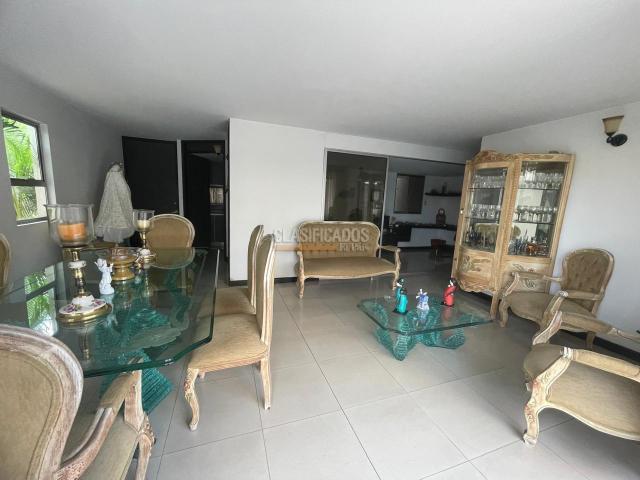 Apartamentos, Venta en La Flora