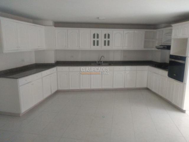 Apartamentos, Alquiler en Arboleda