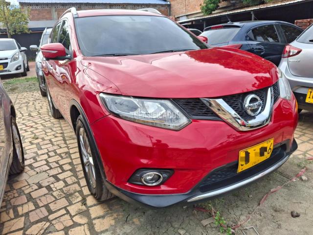 Nissan X-Trail 2015