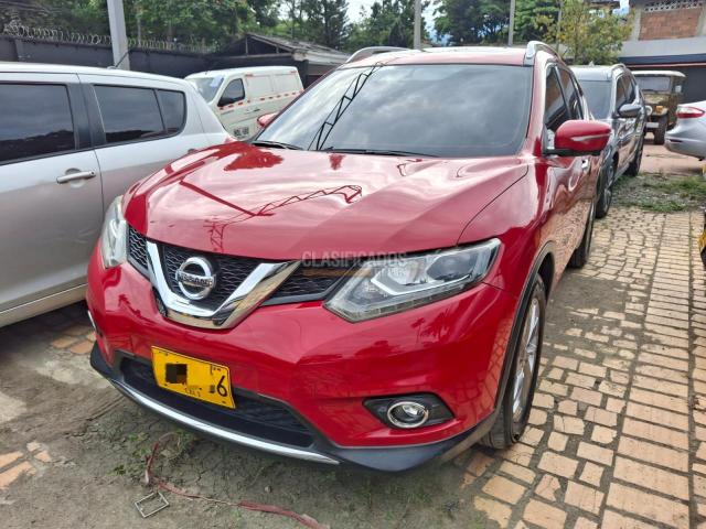 Nissan X-Trail 2015