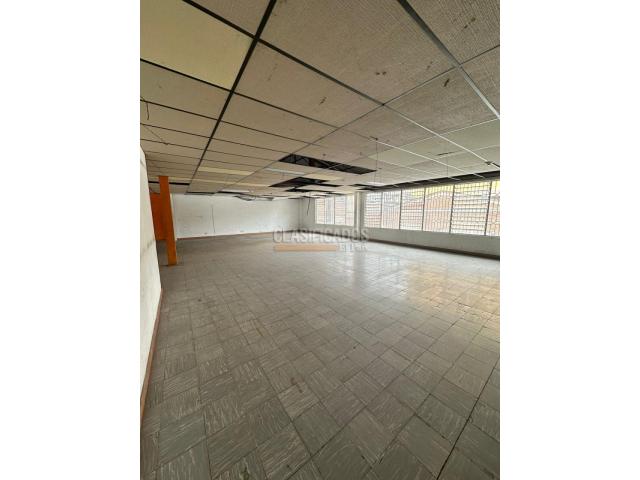 Locales y Bodegas, Alquiler en Centro Ccial Ciudad de Cali