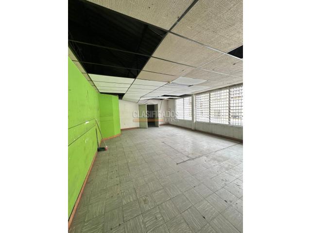 Locales y Bodegas, Alquiler en Centro Ccial Ciudad de Cali