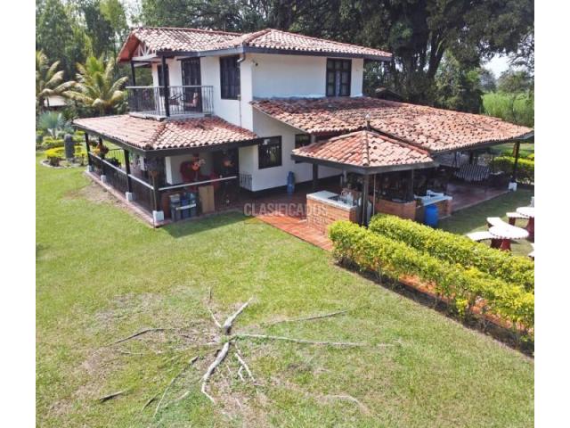 Fincas y Casas Campestres, Venta en Ginebra