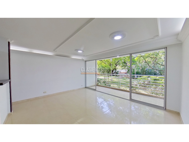 Apartamentos, Venta en Valle del Lili