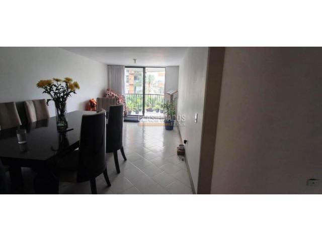 Apartamentos, Venta en Las Quintas de Don Simón