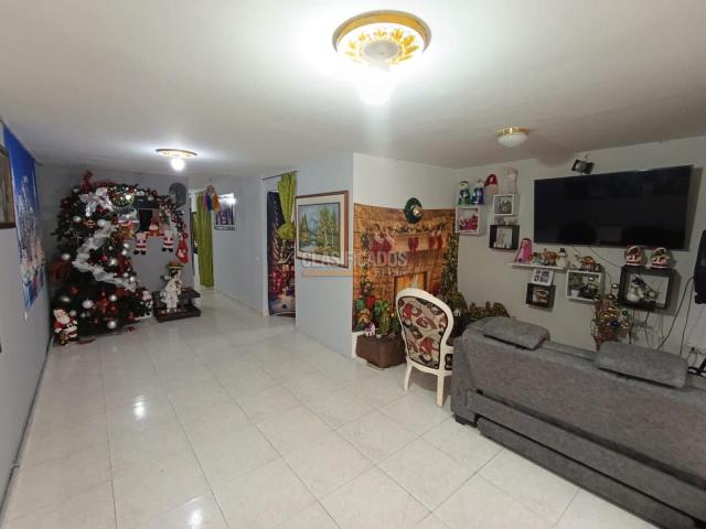 Casas, Venta en Atanasio Girardot
