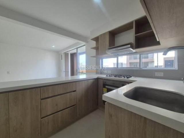 Apartamentos, Alquiler en Ciudad Pacifica