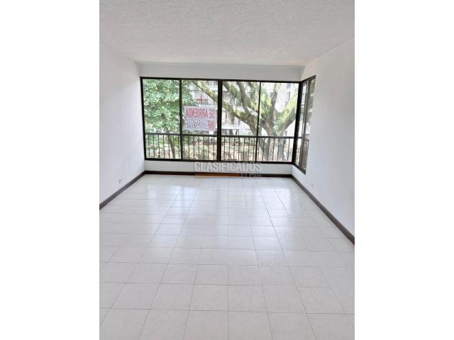 Apartamentos, Alquiler en Multicentro