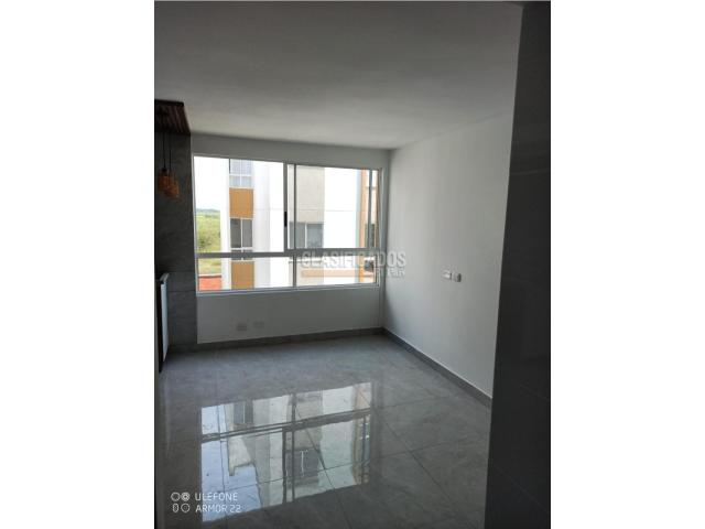 Apartamentos, Alquiler en Ciudad Pacifica