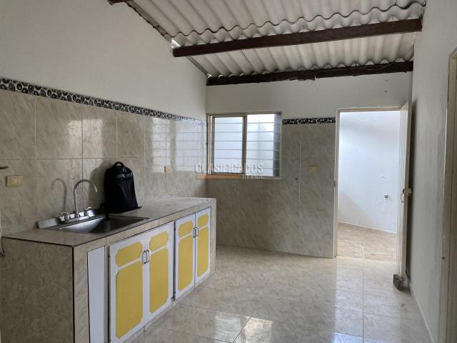 Apartamentos, Alquiler en 20 de Julio