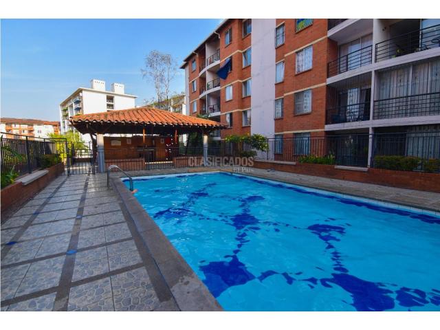 Casas, Venta en El Limonar