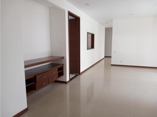 Apartamentos, Alquiler en Golf Club