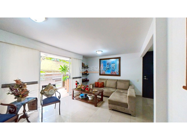 Apartamentos, Venta en Salomia