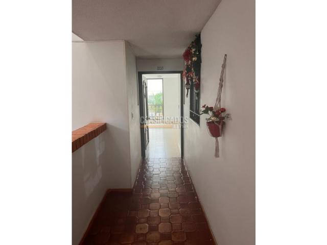 Apartamentos, Venta en El Refugio