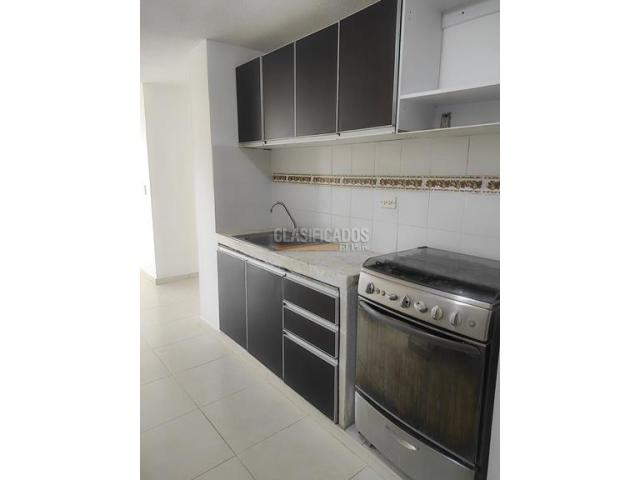 Apartamentos, Alquiler en El Refugio