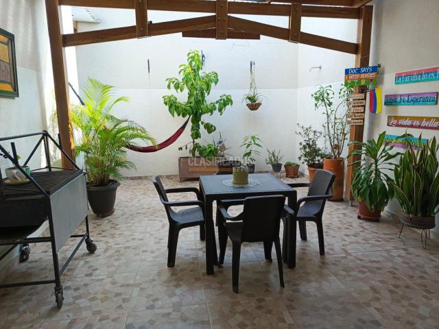 Casas, Venta en Prados del Norte