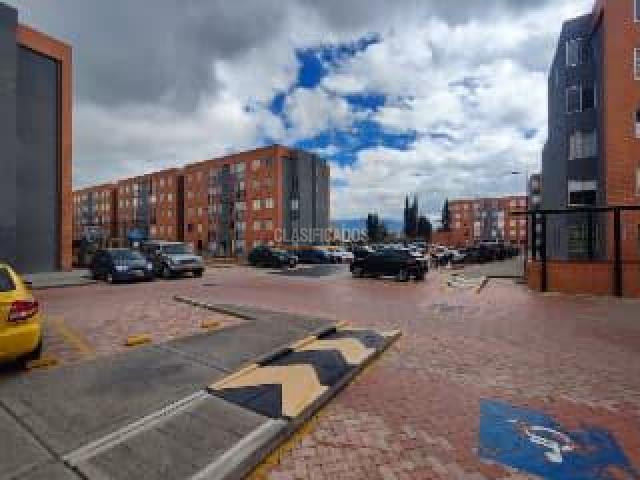 Apartamentos, Alquiler en Cajica