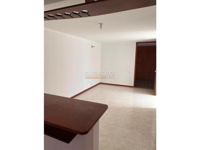 Apartamentos, Venta en Prados del Limonar