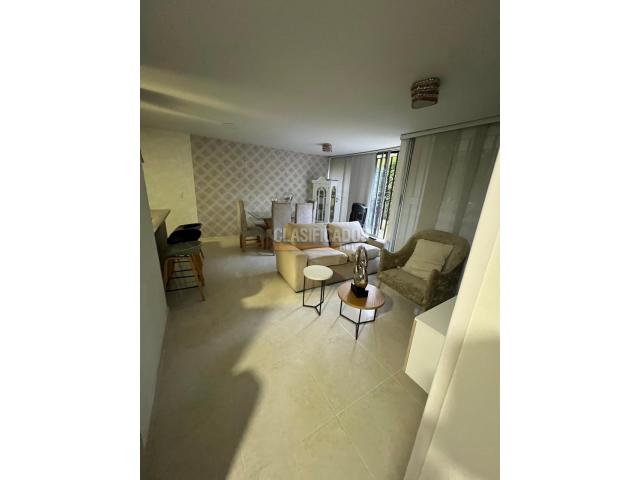 Apartamentos, Venta en Valle del Lili