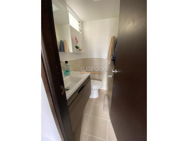 Apartamentos, Venta en Valle del Lili