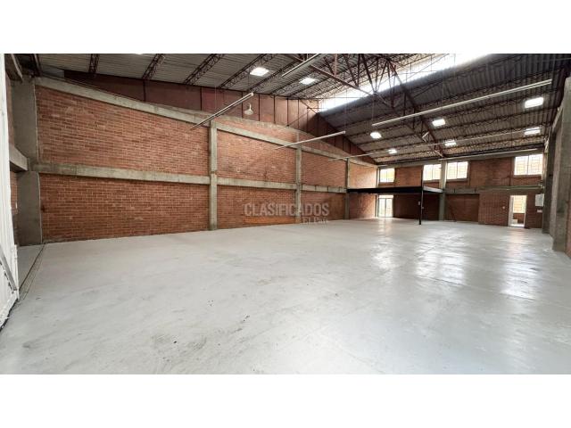 Locales y Bodegas, Alquiler en La Nubia