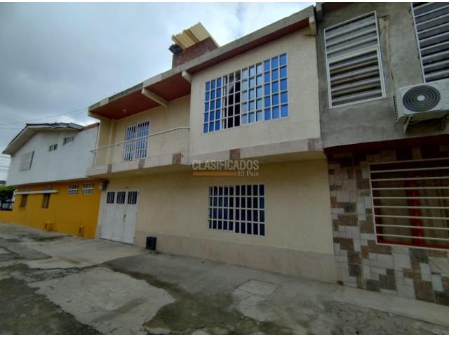 Casas, Venta en Nueva Floresta