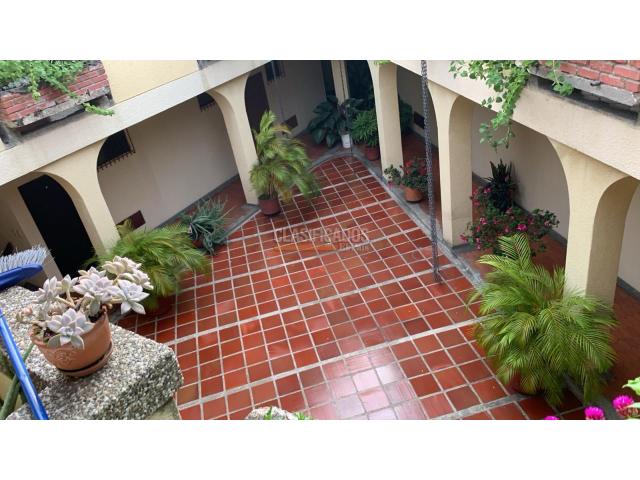 Apartamentos, Alquiler en Ed. Montecarlo