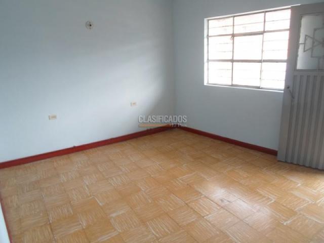 Casas, Venta en La Independencia