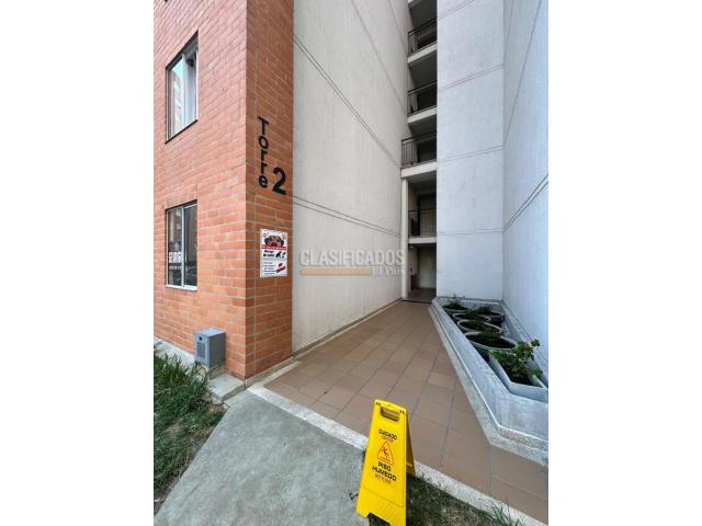 Apartamentos, Alquiler en Ciudad Melendez