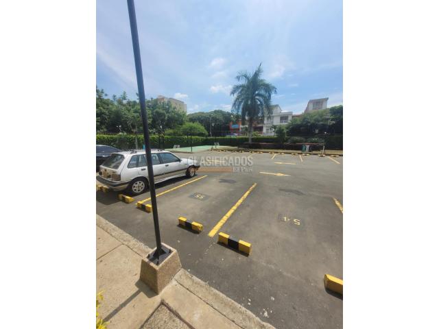 Apartamentos, Alquiler en Valle del Lili