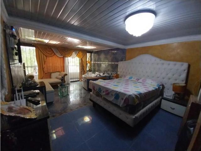 Casas, Venta en Bosques del Limonar