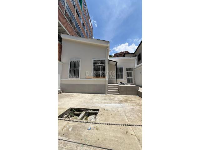 Locales y Bodegas, Alquiler en Centenario