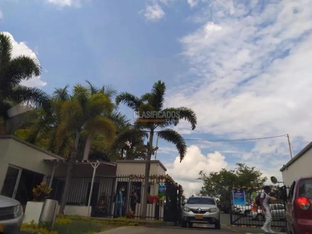 Apartamentos, Venta en Meléndez