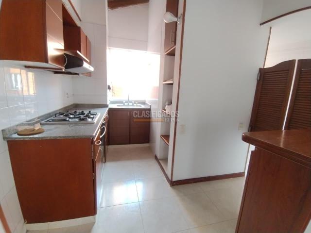 Apartamentos, Venta en Prados del Limonar