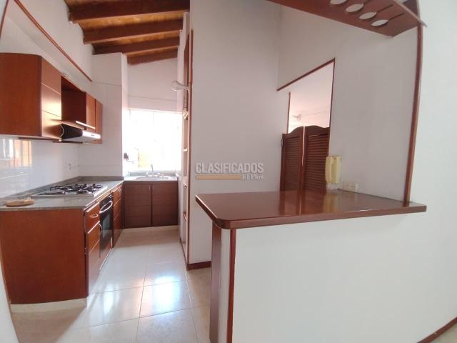 Apartamentos, Venta en Prados del Limonar