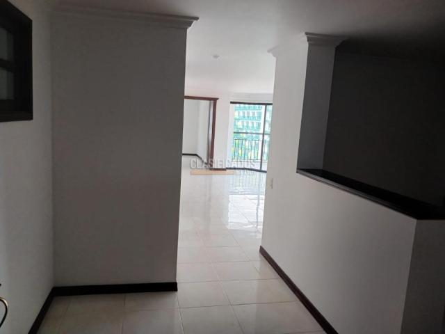 Apartamentos, Venta en Chipichape