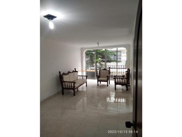 Edificios, Venta en Las Granjas