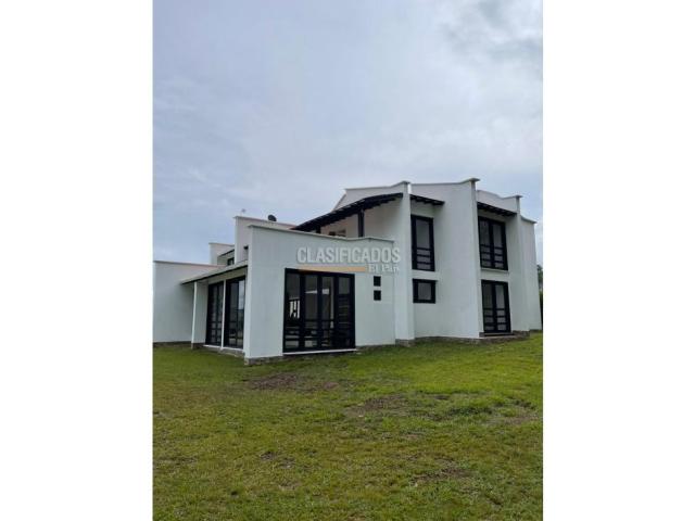 Fincas y Casas Campestres, Venta en Calima (Darién)