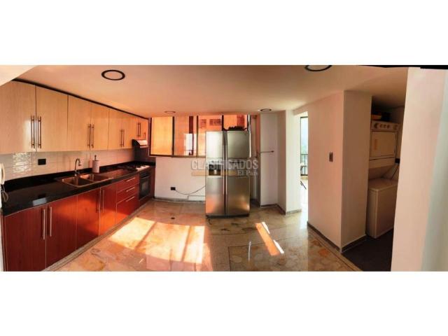 Apartamentos, Venta en Santa Anita